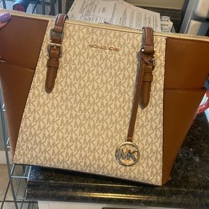 Michael Kors fall purse